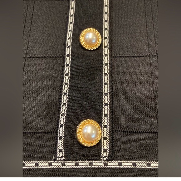 Alexia Admor Black Mini Dress with White Accents - Picture 5 of 9